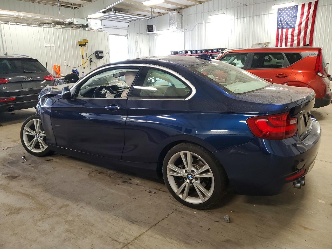 2015 BMW 228 Xi - zdjęcie 2