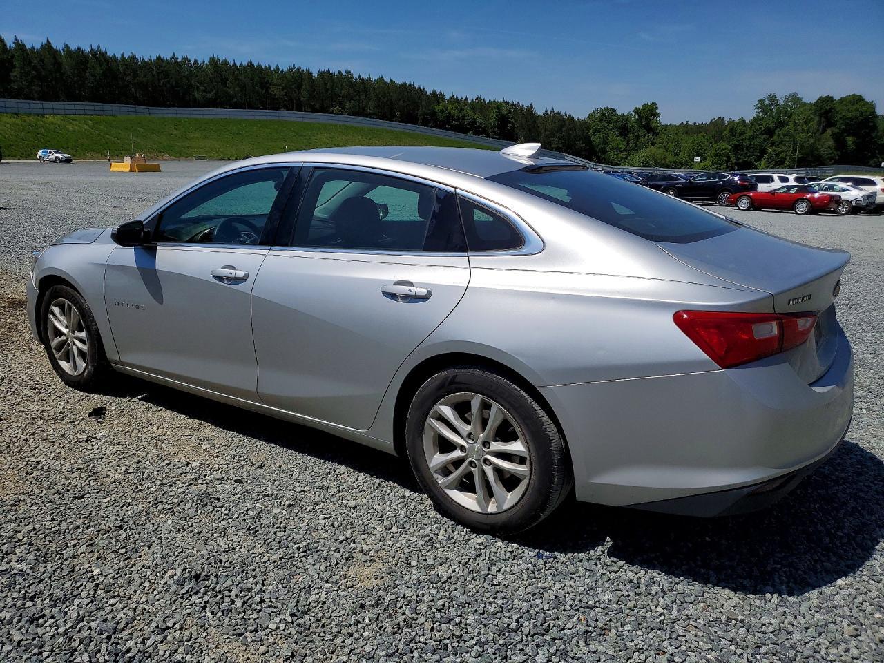 2018 Chevrolet Malibu Lt - zdjęcie 2