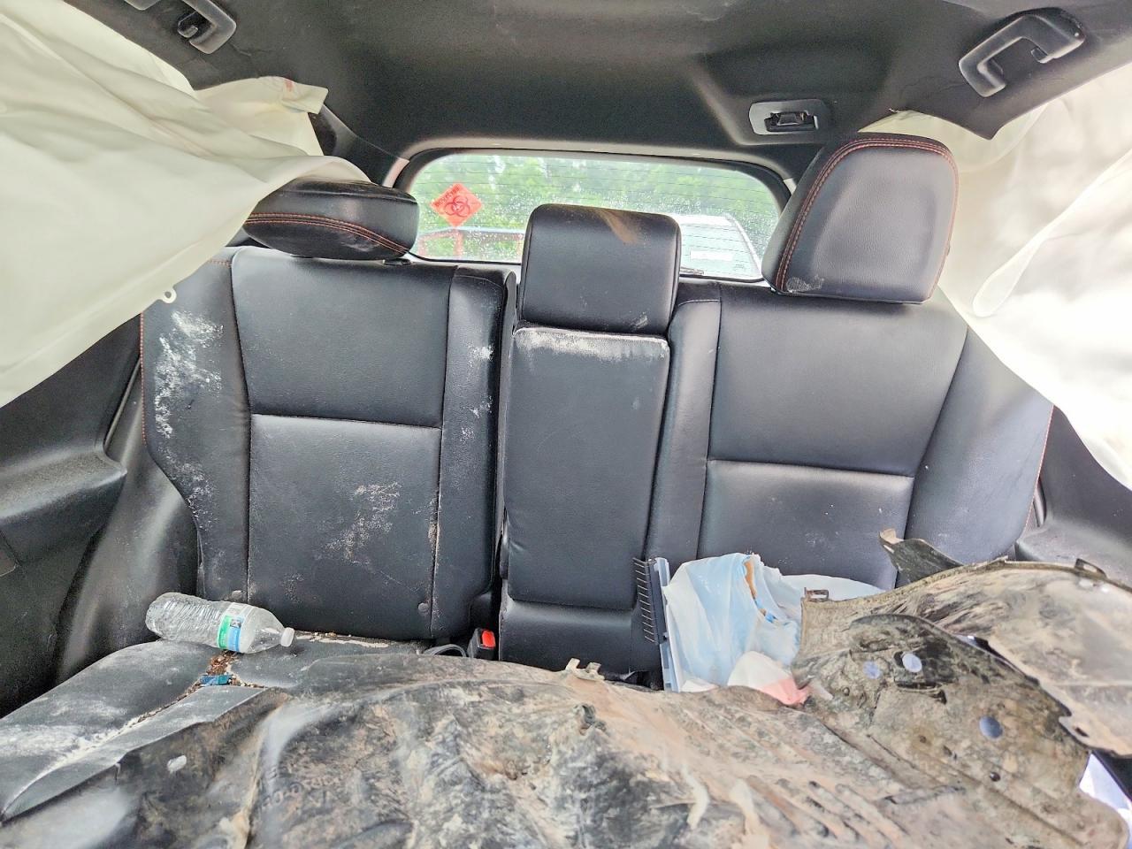 2017 Toyota Rav4 Se - zdjęcie 10