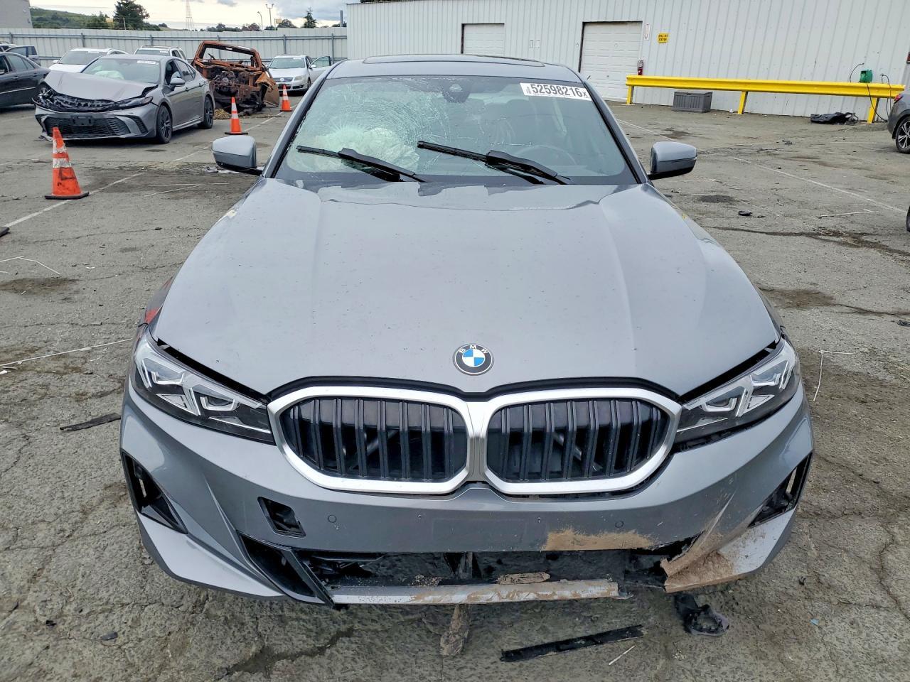 BMW Seria 3 - zdjęcie 5