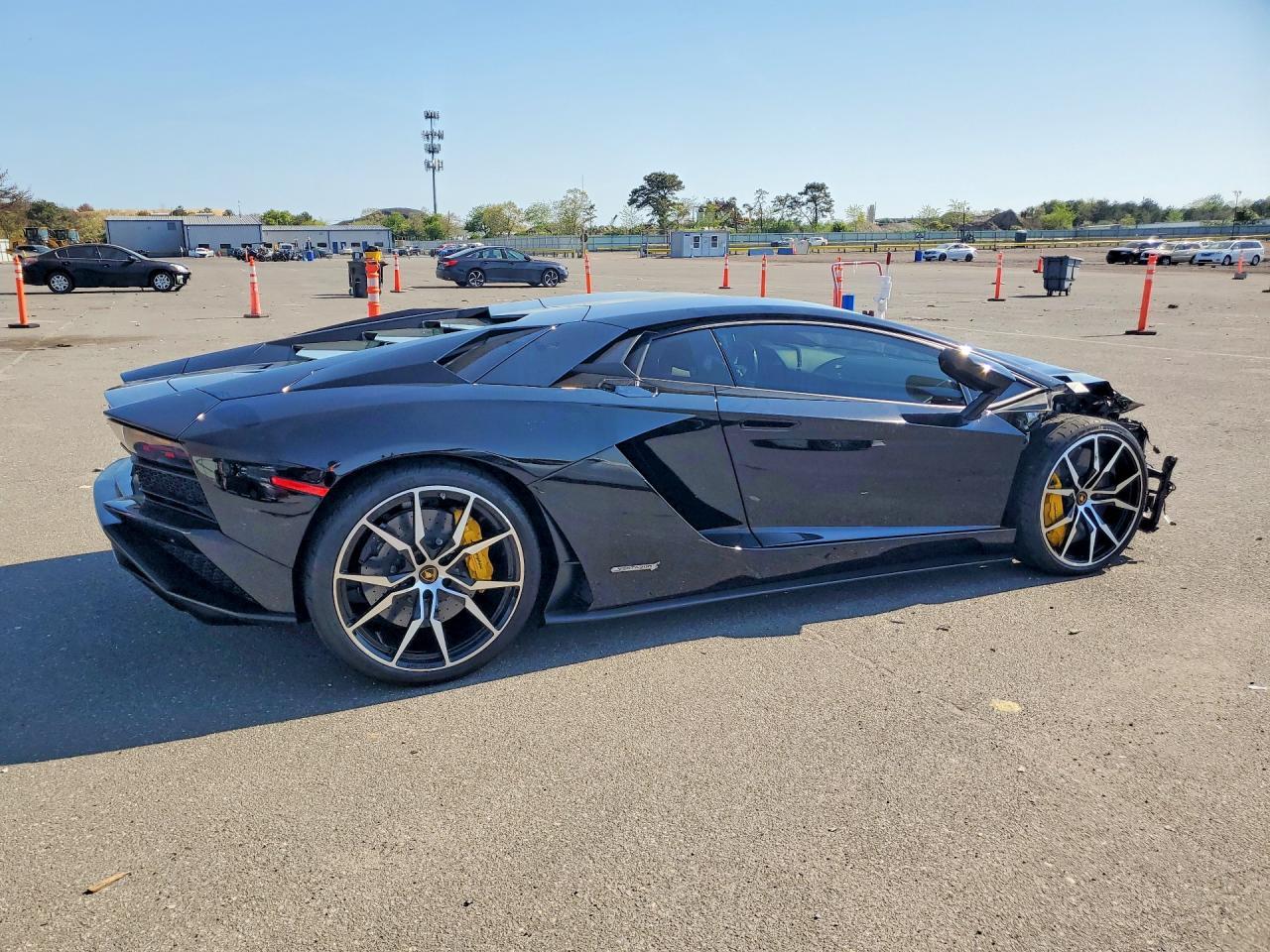 2018 Lamborghini Aventador S - zdjęcie 3