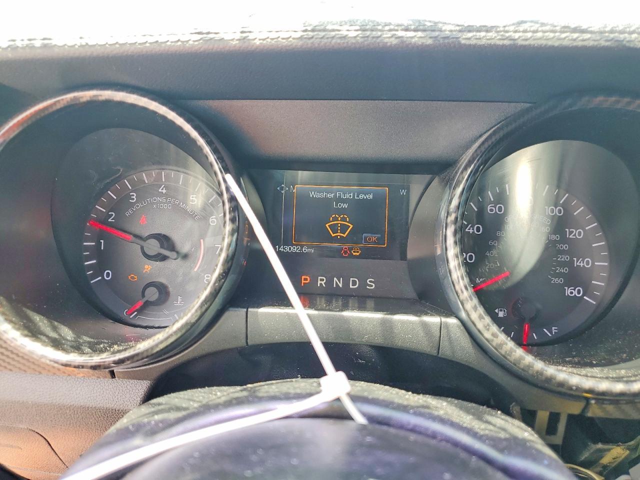 2019 Ford Mustang - zdjęcie 9