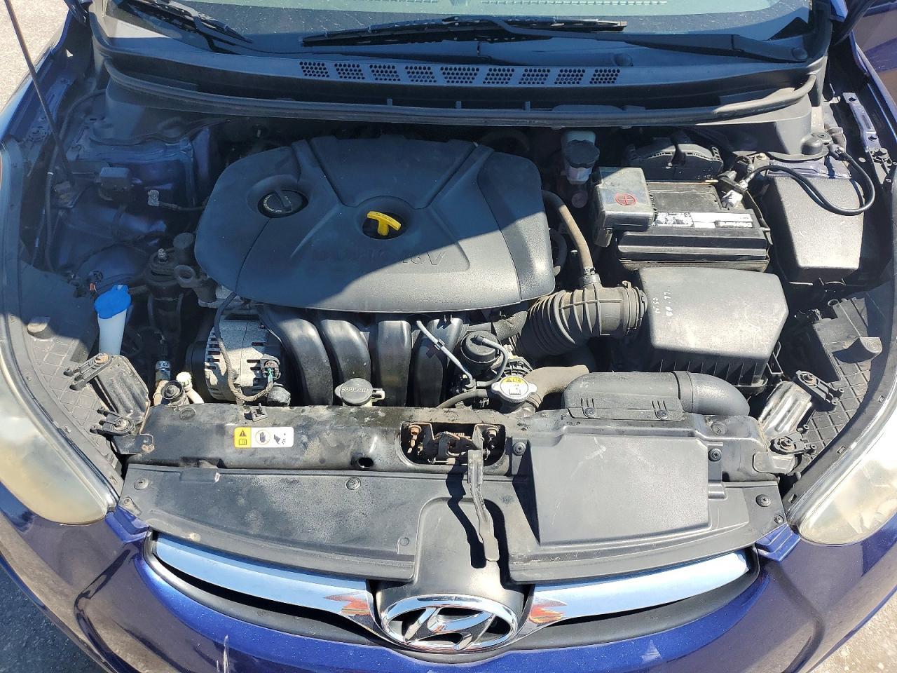 2013 Hyundai Elantra Gls - zdjęcie 11
