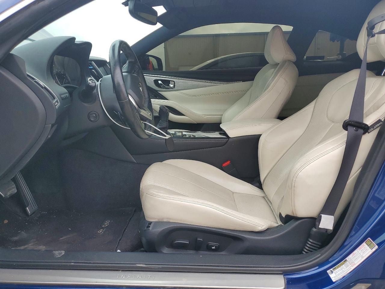 2019 Infiniti Q60 Red Sport 400 - zdjęcie 7