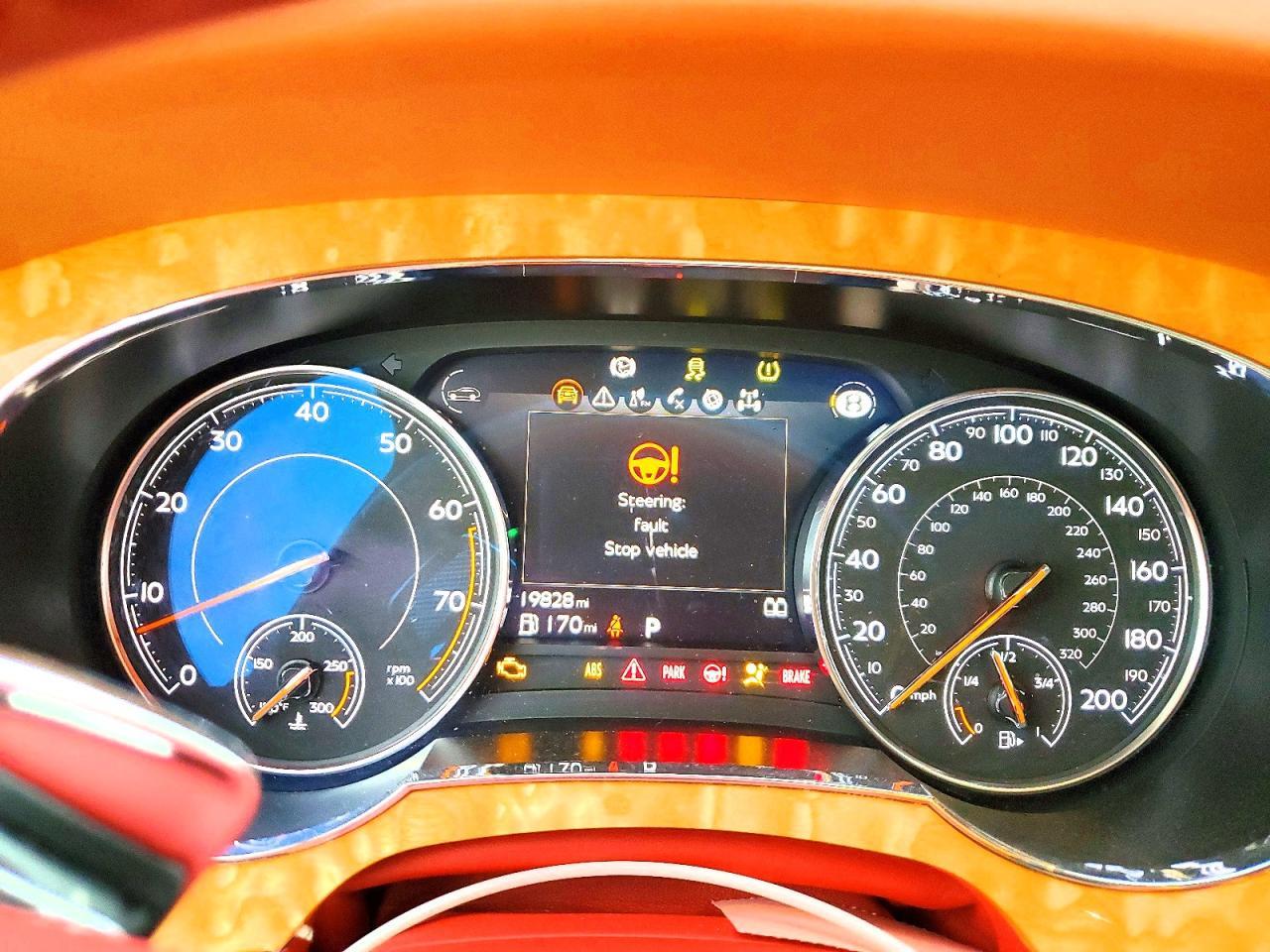 2017 Bentley Bentayga - zdjęcie 9