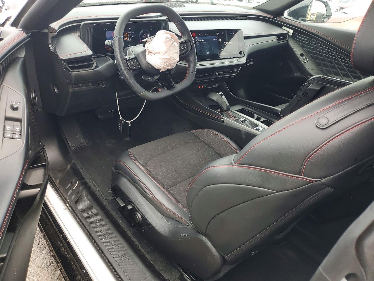 2025 Dodge Charger Daytona R - zdjęcie 8