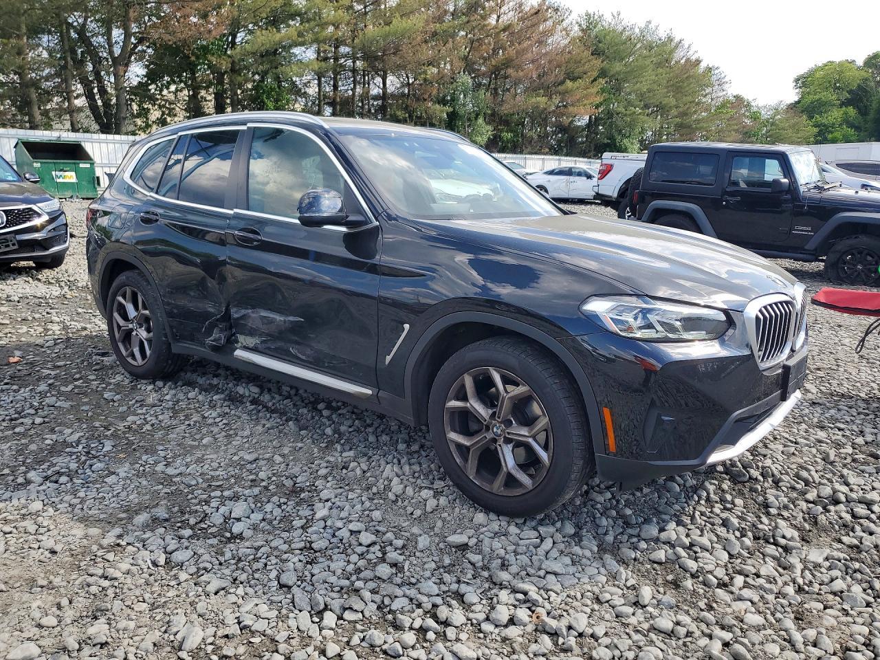 2022 BMW X3 xDrive30I - zdjęcie 4