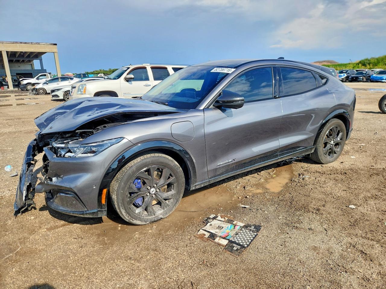 2023 Ford Mustang Mach-E Premium - zdjęcie główne