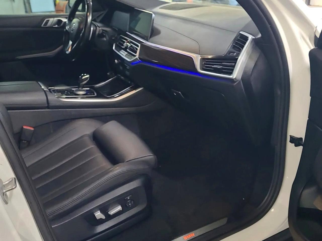 2020 BMW X5 xDrive40I - zdjęcie 5