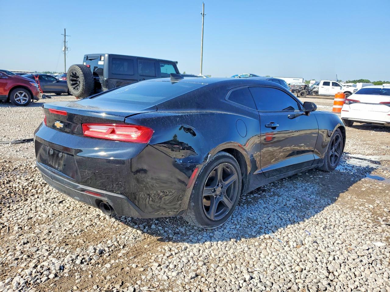 2018 Chevrolet Camaro 1Ls - zdjęcie 3