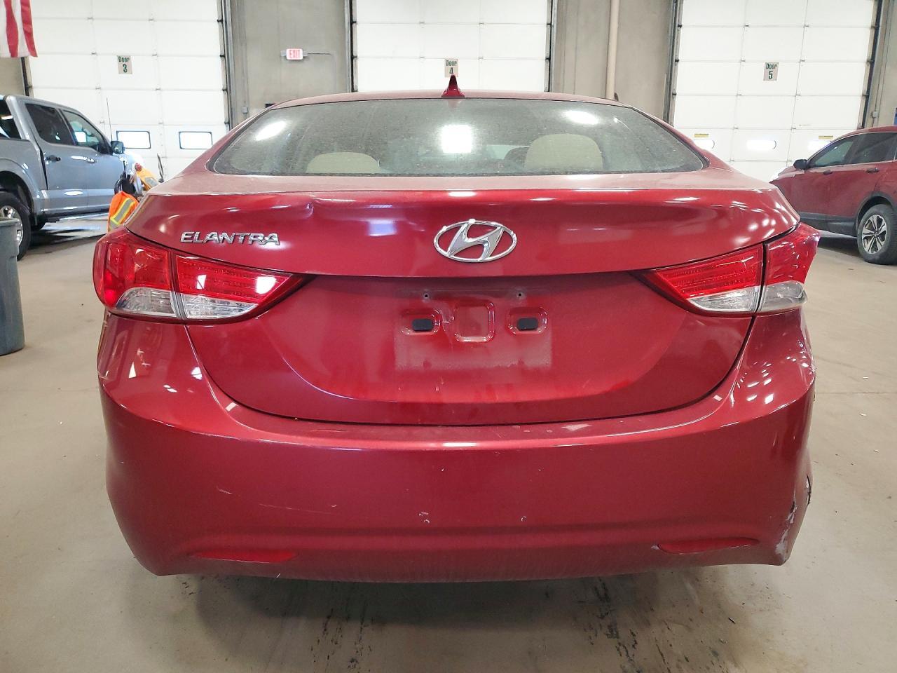 2013 Hyundai Elantra Gls - zdjęcie 6