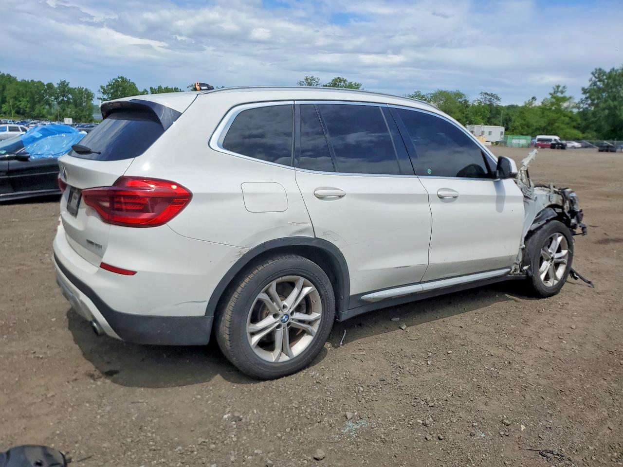 2019 BMW X3 Sdrive30I - zdjęcie 3
