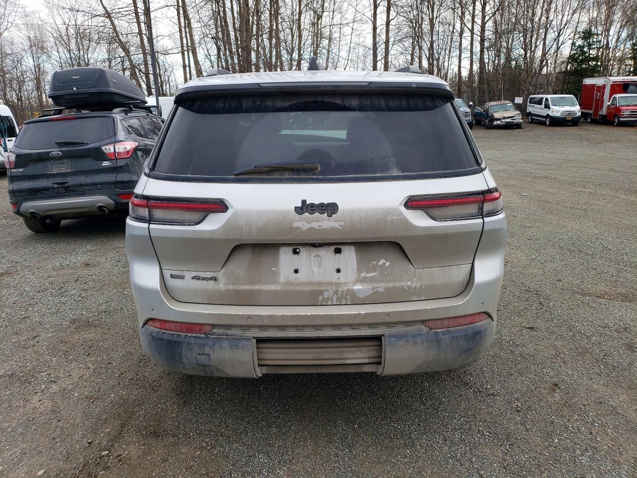 2021 Jeep Grand Cherokee L Laredo - zdjęcie 6