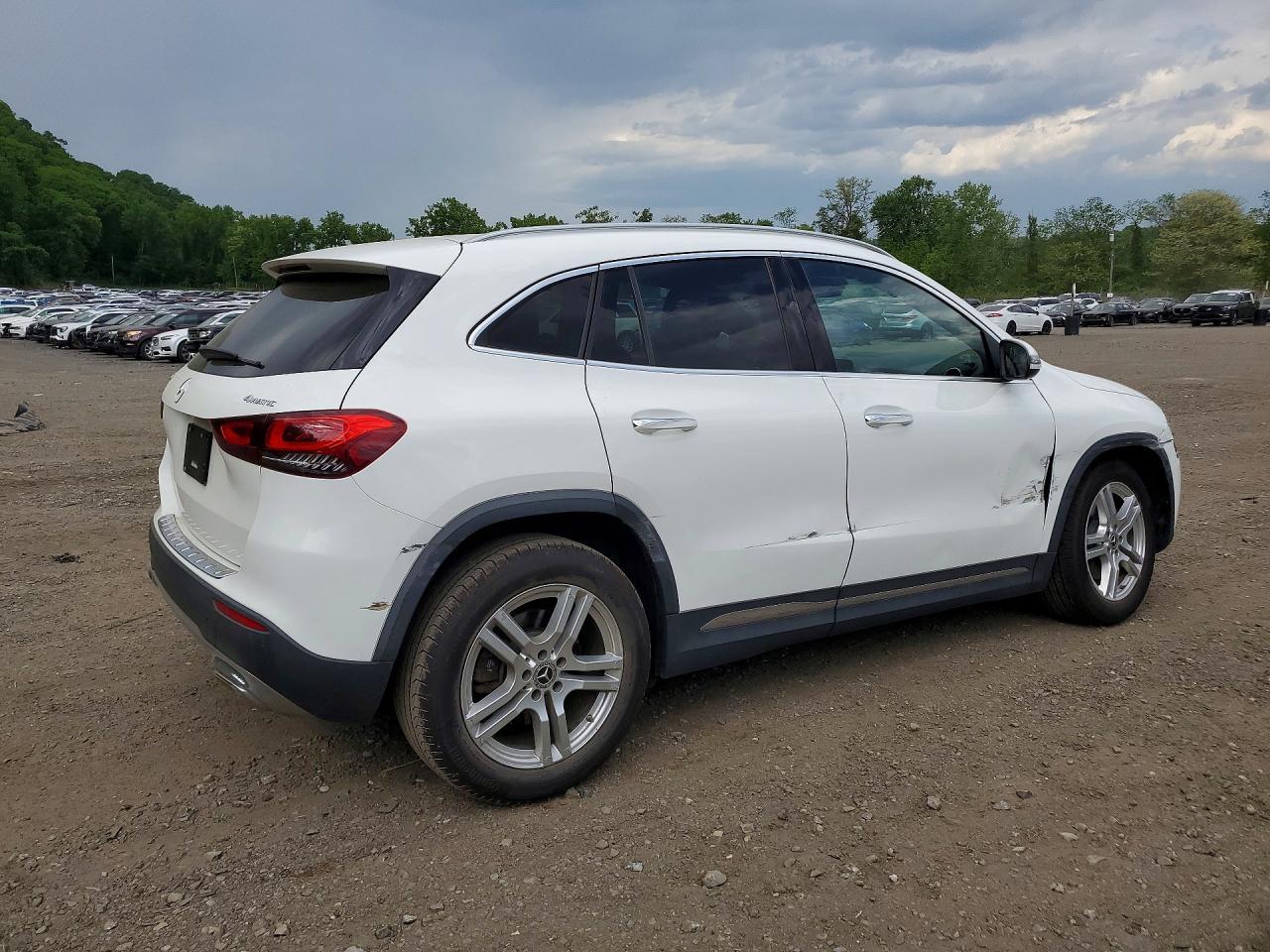 2021 Mercedes-Benz Gla 250 4Matic - zdjęcie 3