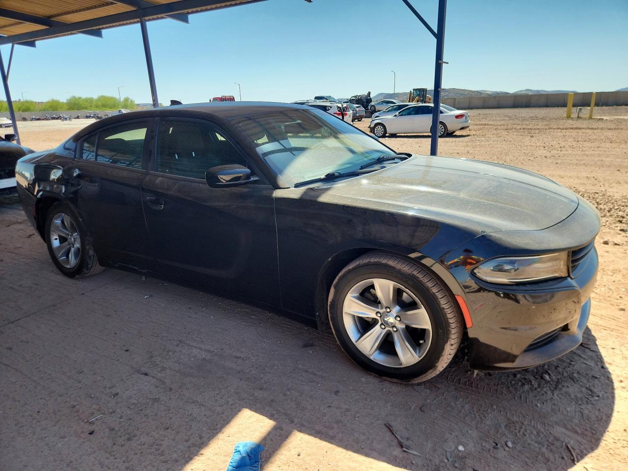 2017 Dodge Charger Sxt - zdjęcie 4