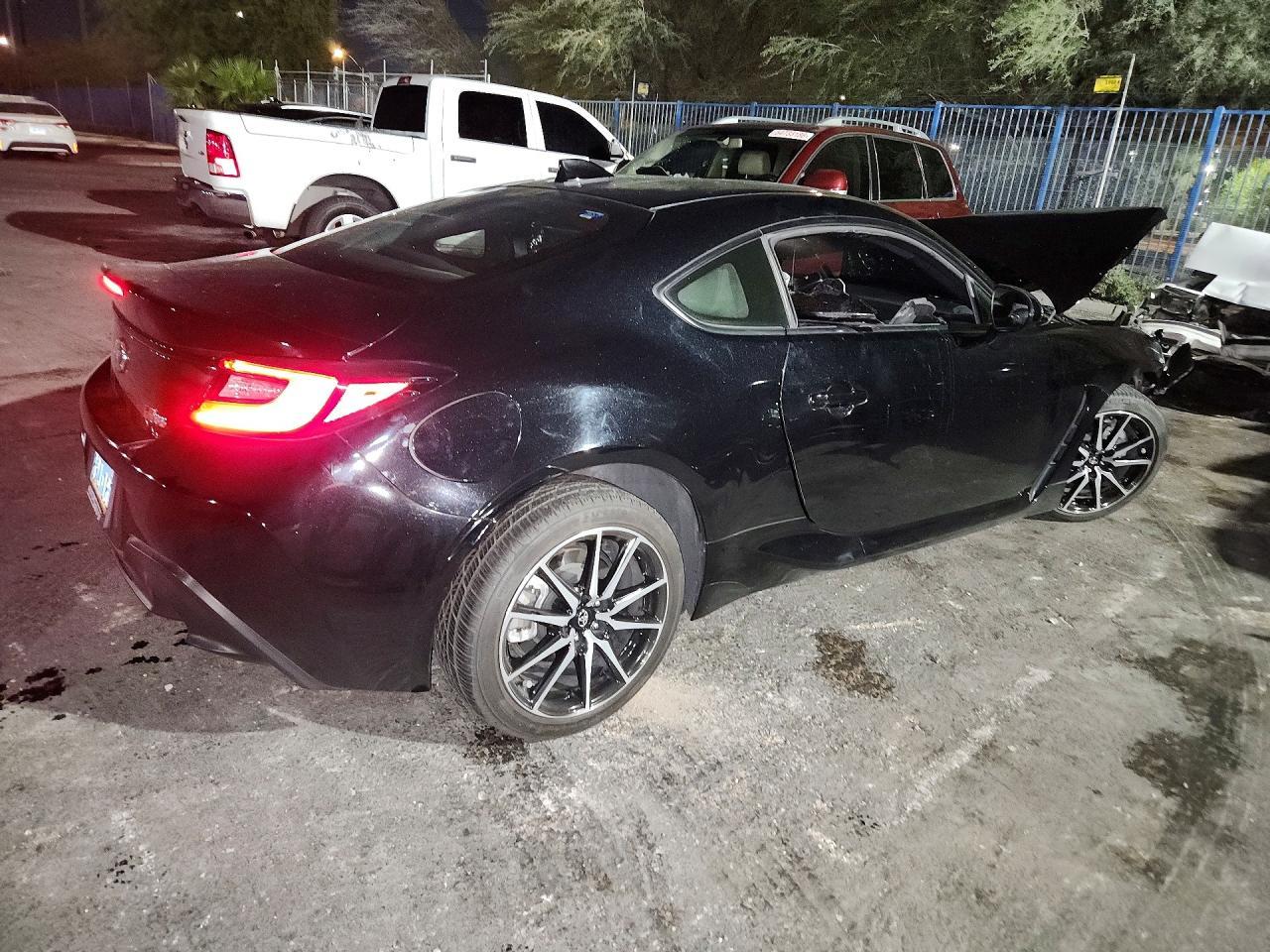 2023 Toyota Gr86 Base - zdjęcie 3