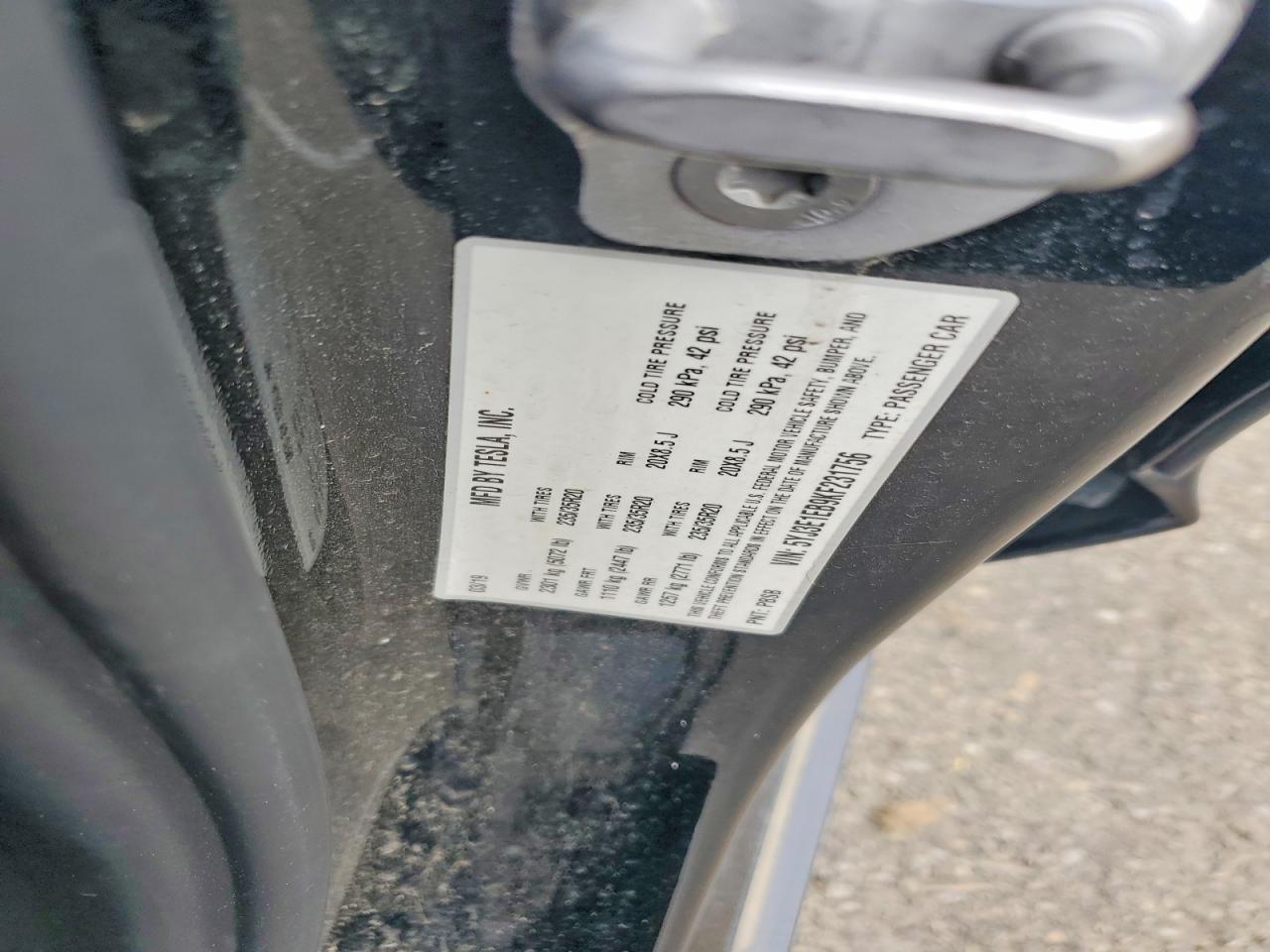 2019 Tesla Model 3 - zdjęcie 12