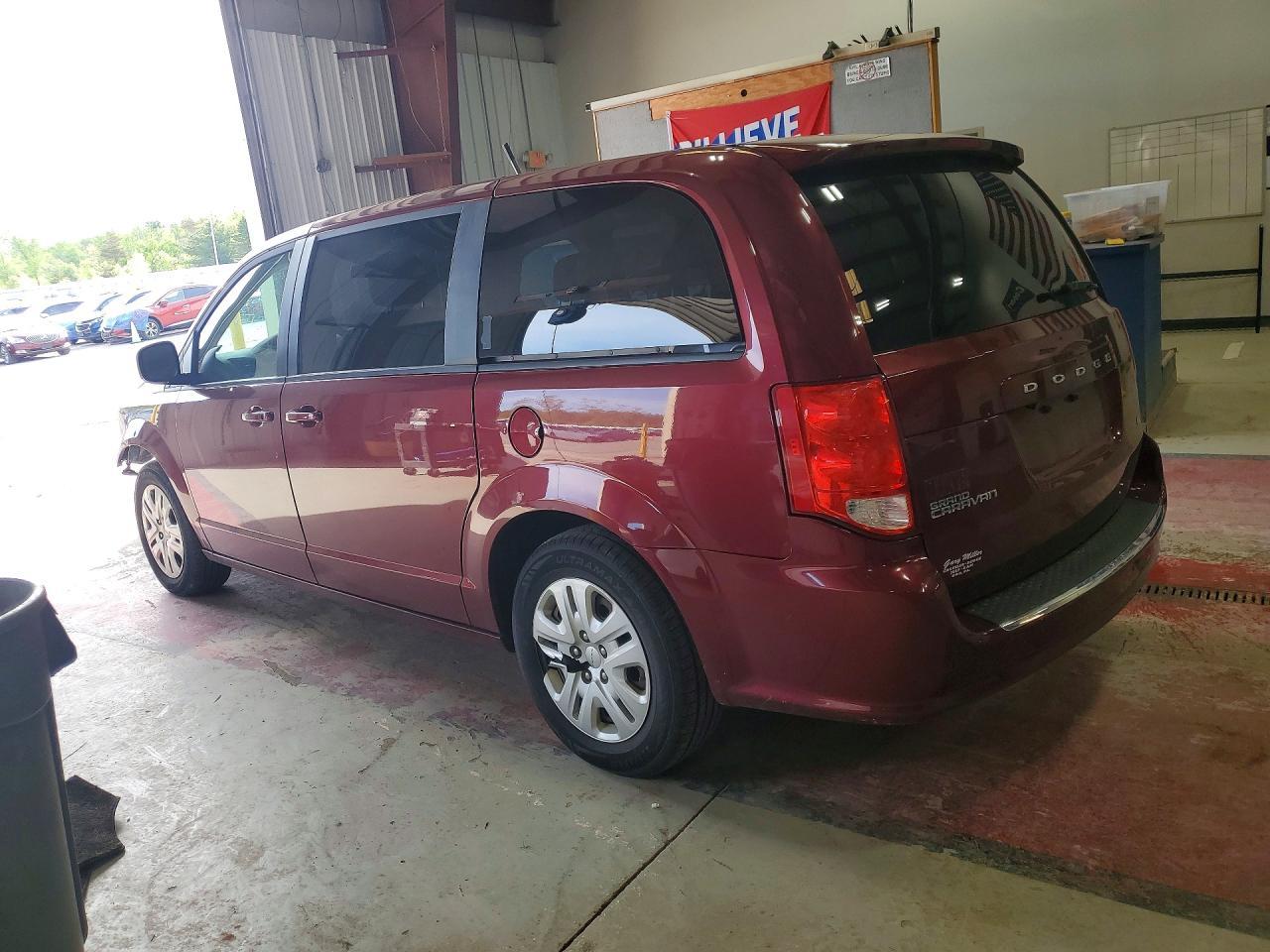 2018 Dodge Grand Caravan Se - zdjęcie 2