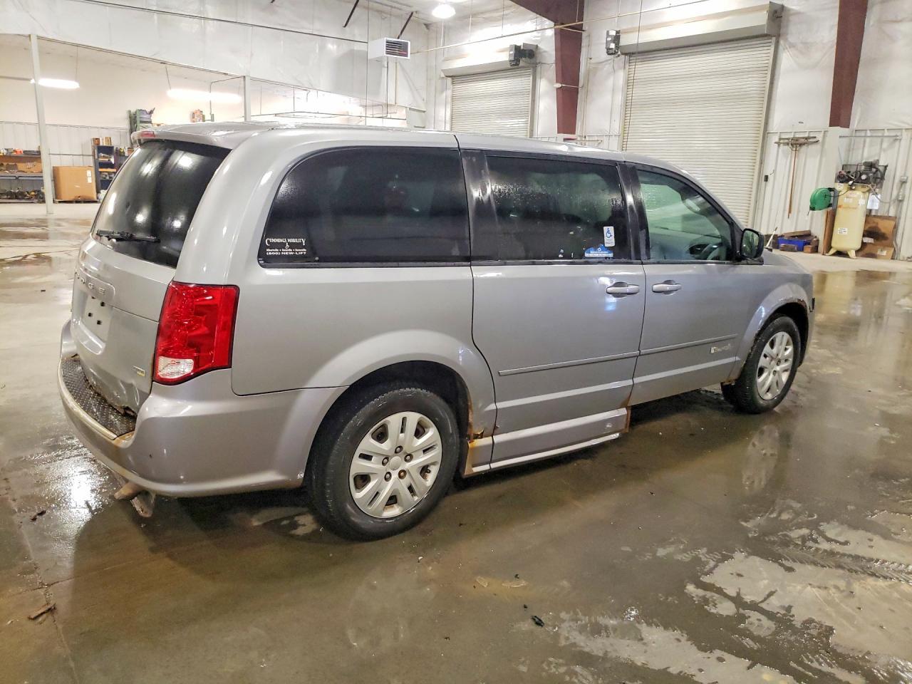 2014 Dodge Grand Caravan Se - zdjęcie 3