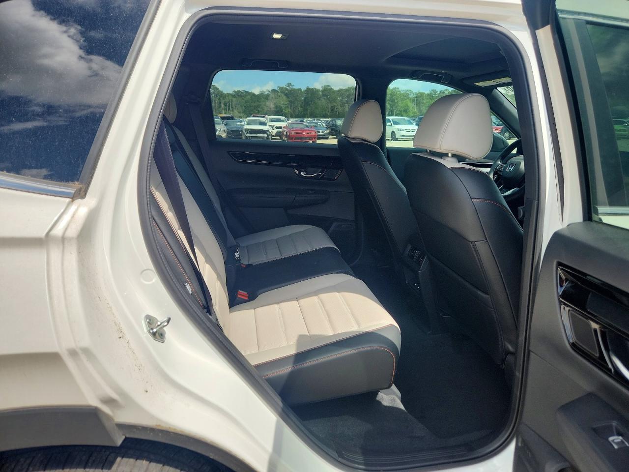 2025 Honda Cr-V Sport Touring - zdjęcie 10