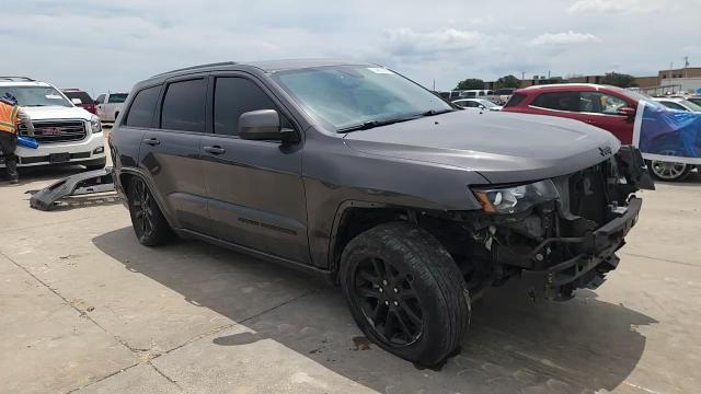 2019 Jeep Grand Cherokee Laredo - zdjęcie 15