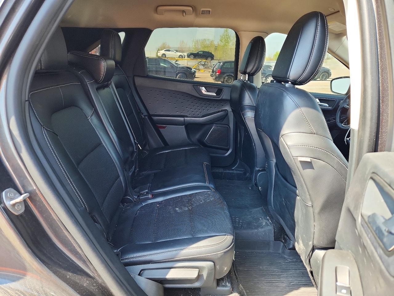 2020 Ford Escape Sel - zdjęcie 11