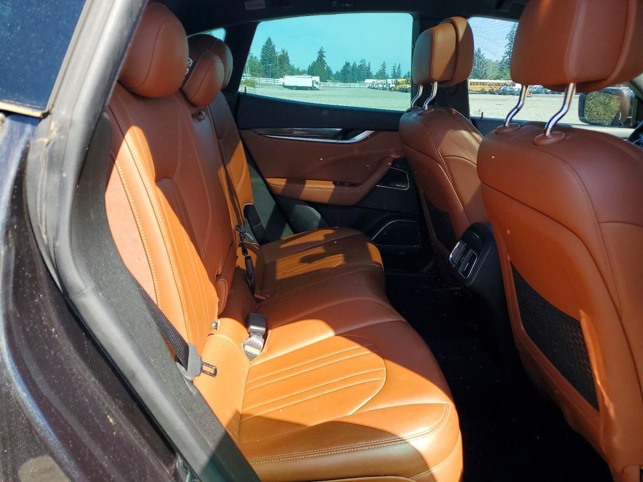 2017 Maserati Levante S Sport - zdjęcie 10