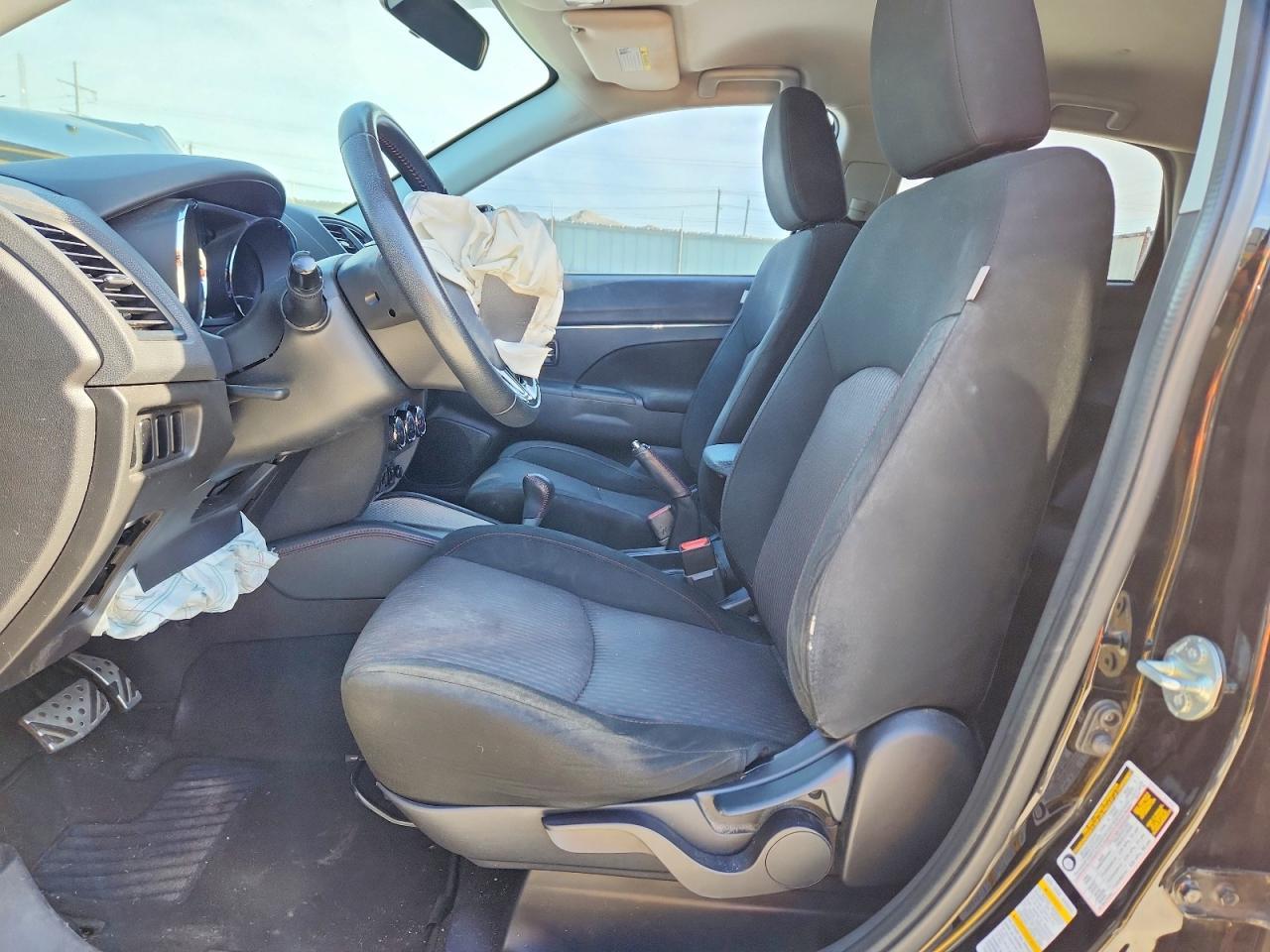 2019 Mitsubishi Outlander Sport Es - zdjęcie 7
