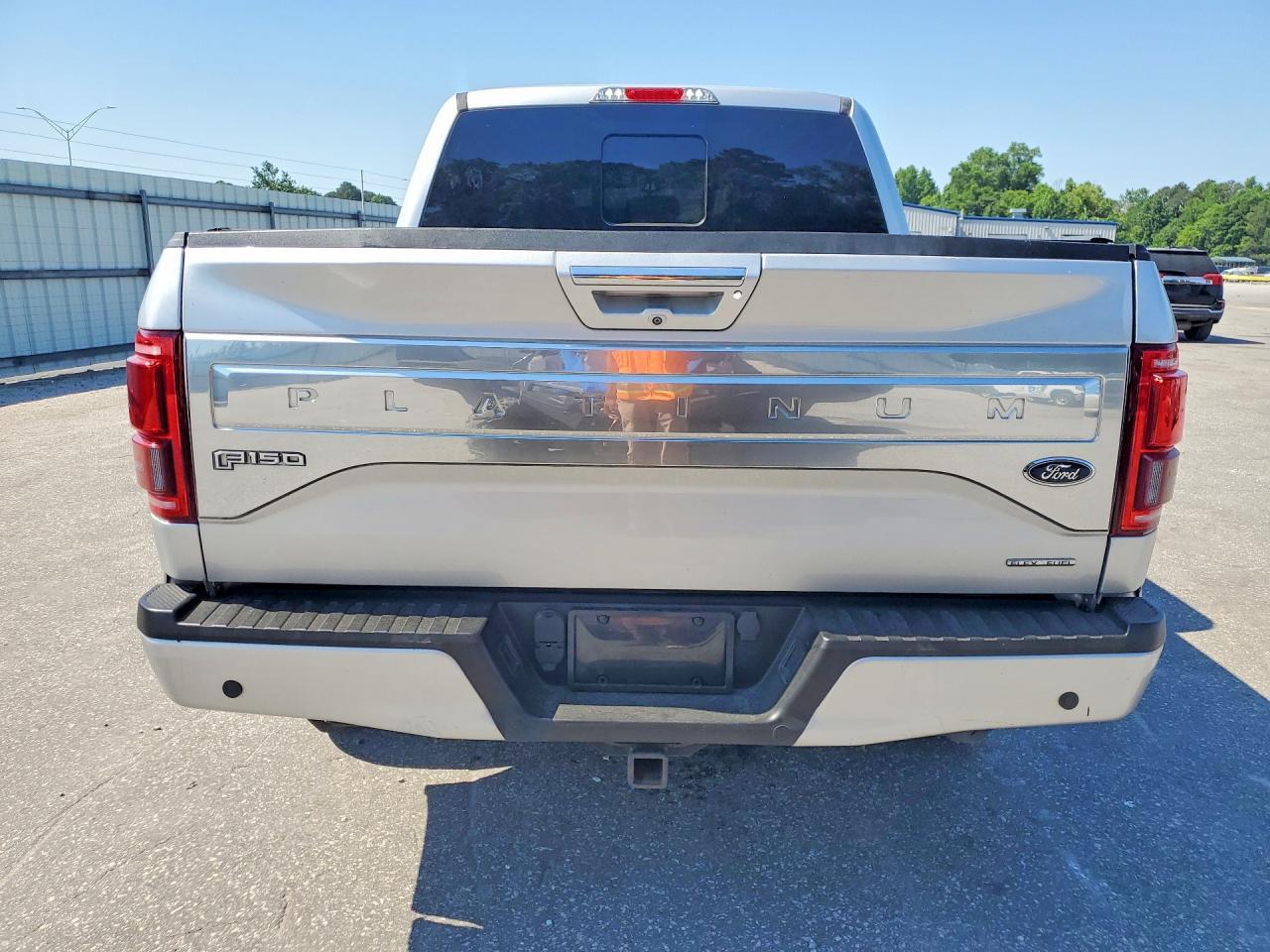 2016 Ford F150 Supercrew - zdjęcie 6