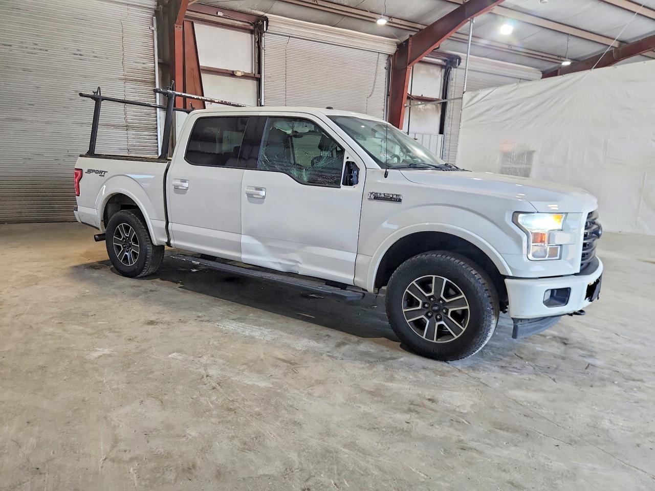 2017 Ford F150 Supercrew - zdjęcie 4