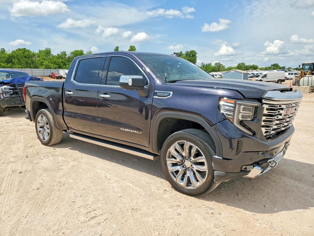 2025 GMC Sierra K1500 Denali - zdjęcie 4