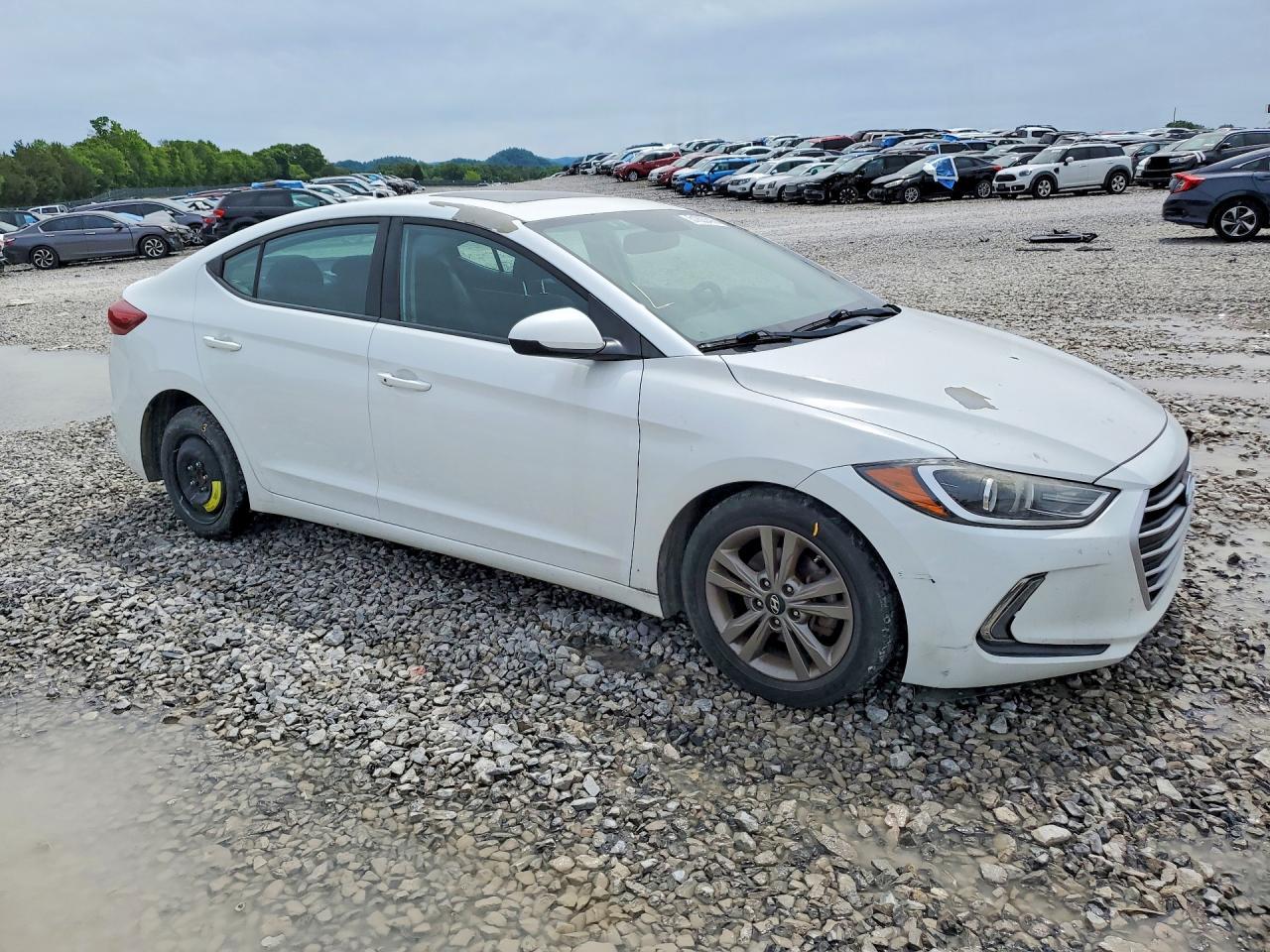 2018 Hyundai Elantra Value Edition - zdjęcie 4