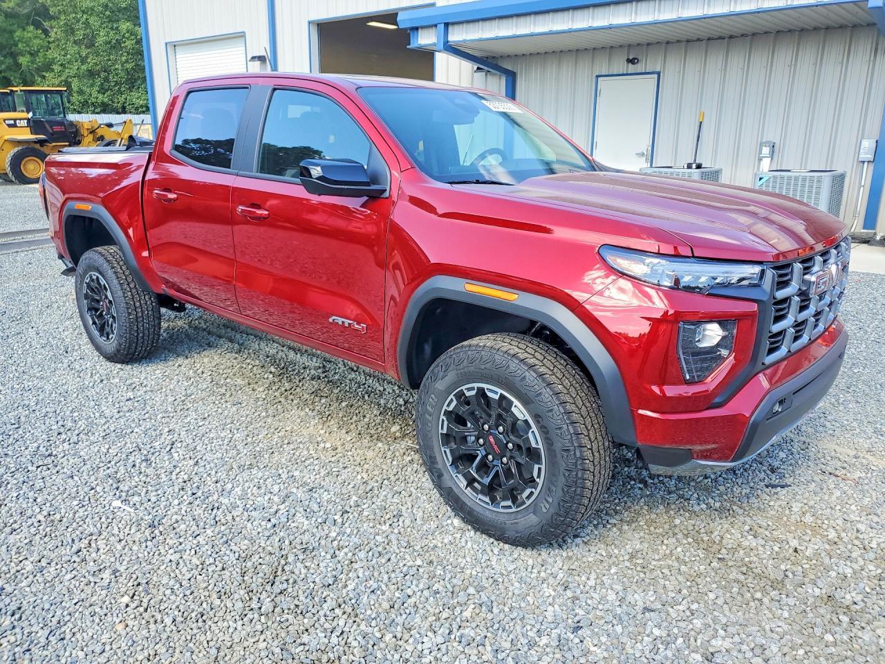 2026 GMC Canyon At4 - zdjęcie 4