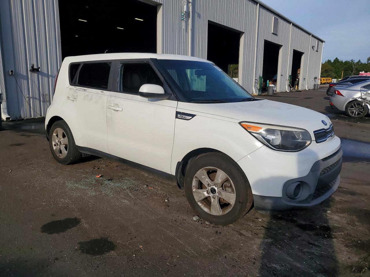 2019 Kia Soul Base - zdjęcie 4