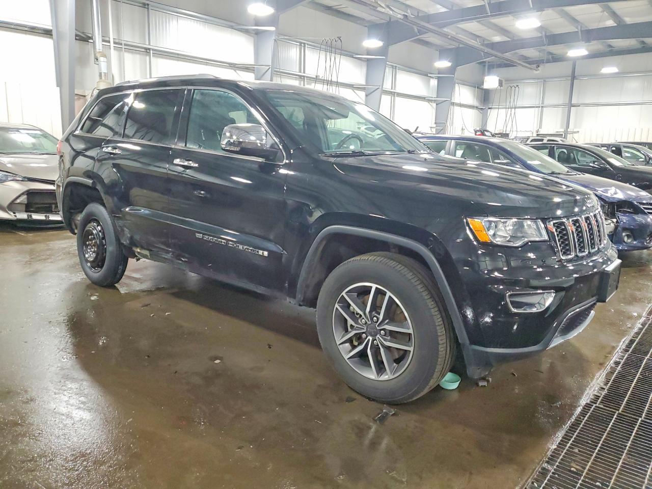 2022 Jeep Grand Cherokee Limited - zdjęcie 4