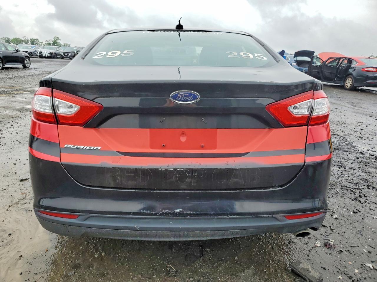 2014 Ford Fusion S - zdjęcie 6