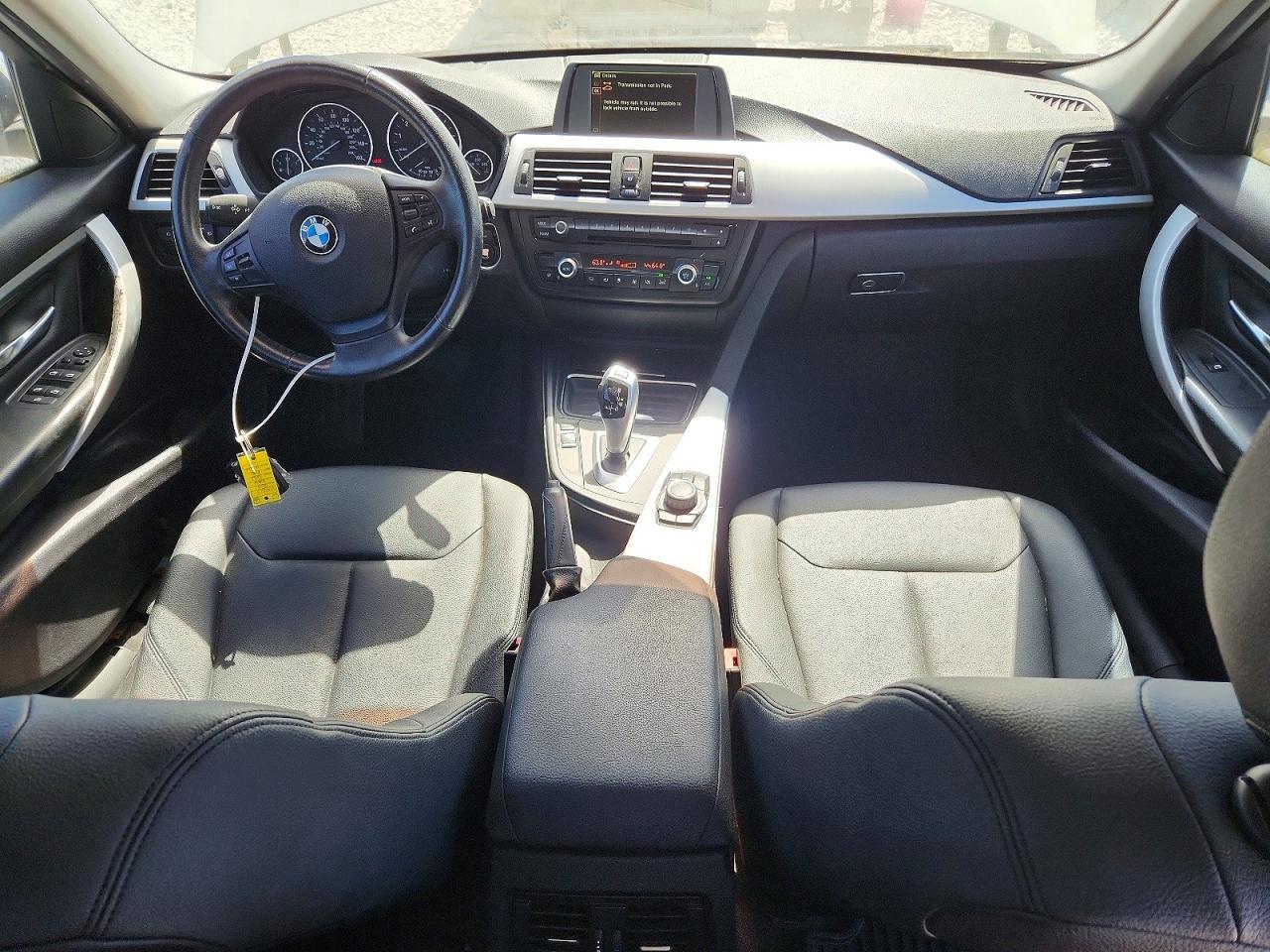 2013 BMW 3 Series - zdjęcie 8