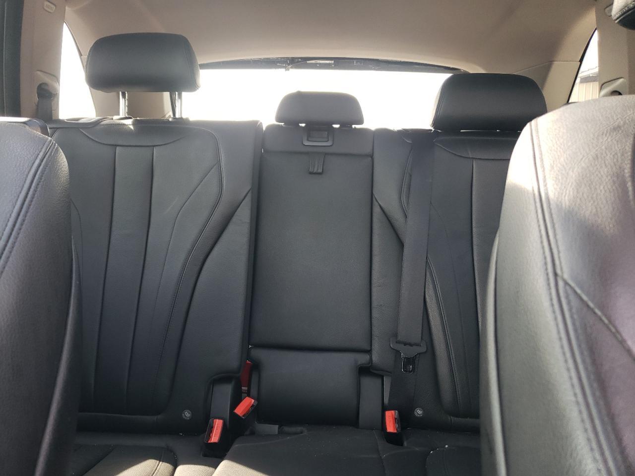 2016 BMW X5 xDrive35I - zdjęcie 10