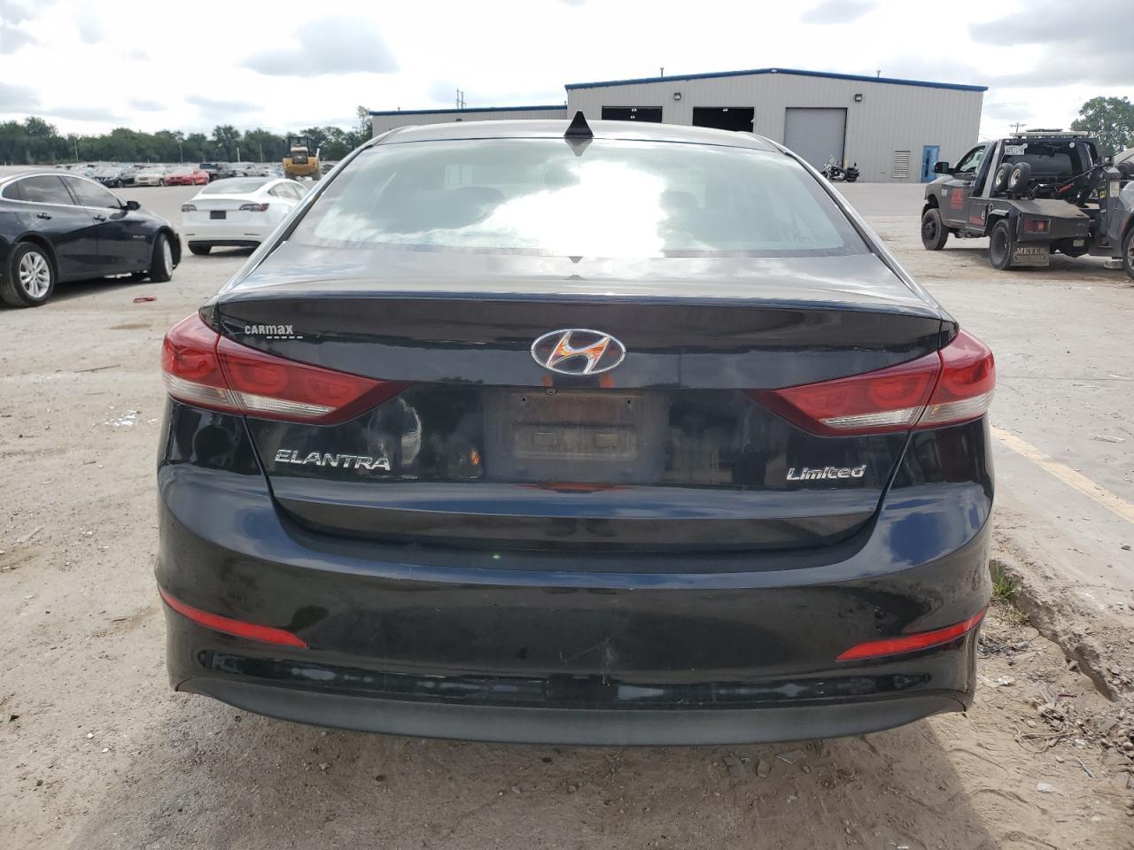 2017 Hyundai Elantra - zdjęcie 6