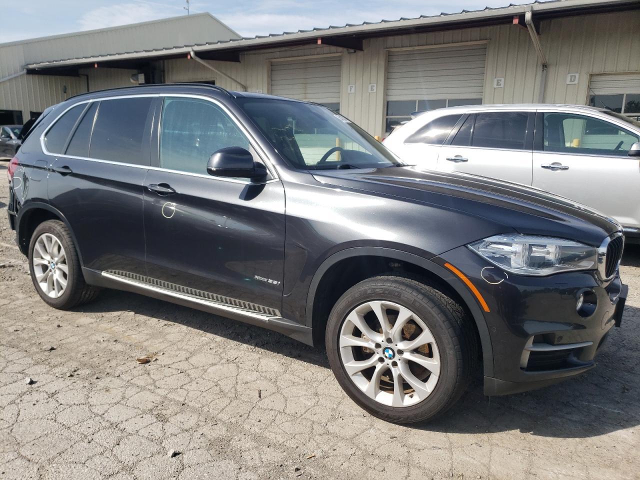2016 BMW X5 xDrive35I - zdjęcie 4