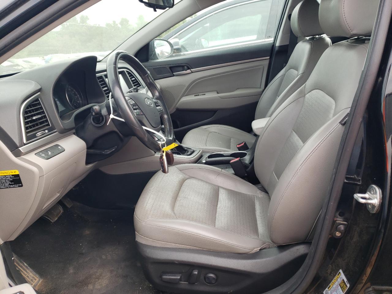2017 Hyundai Elantra - zdjęcie 7