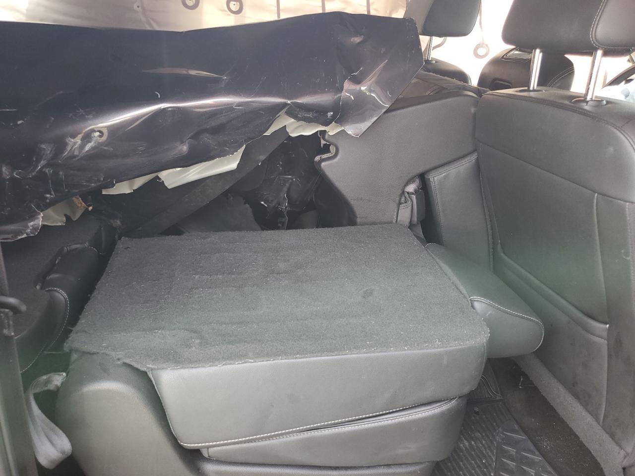 2016 Chevrolet Suburban K1500 Lt - zdjęcie 12