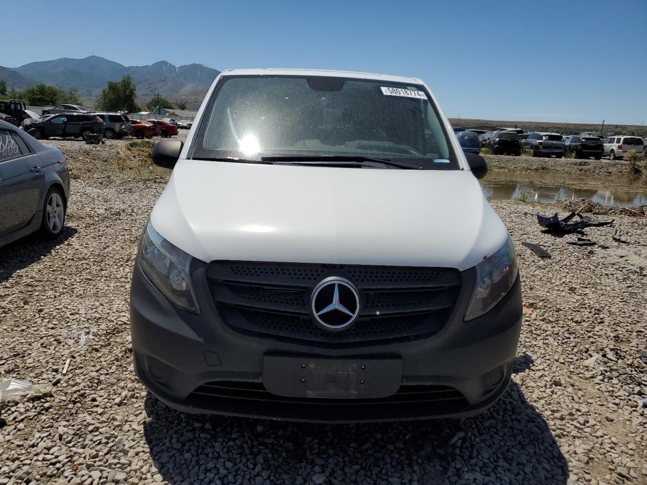 2016 Mercedes-Benz Metris - zdjęcie 5