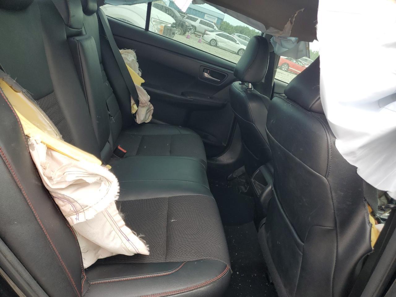 2017 Toyota Camry Le - zdjęcie 10