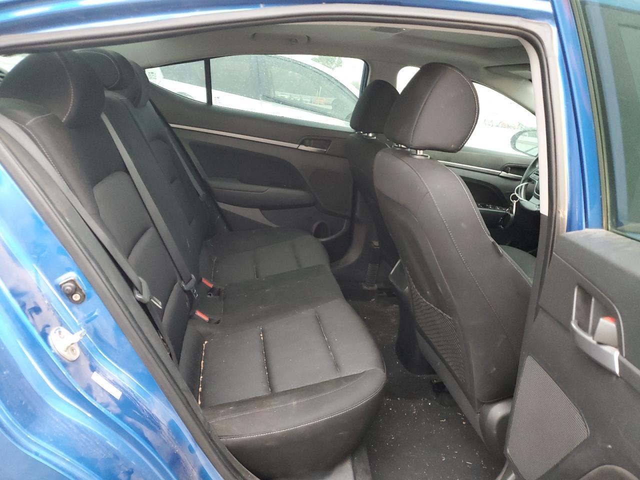 2017 Hyundai Elantra Se - zdjęcie 10