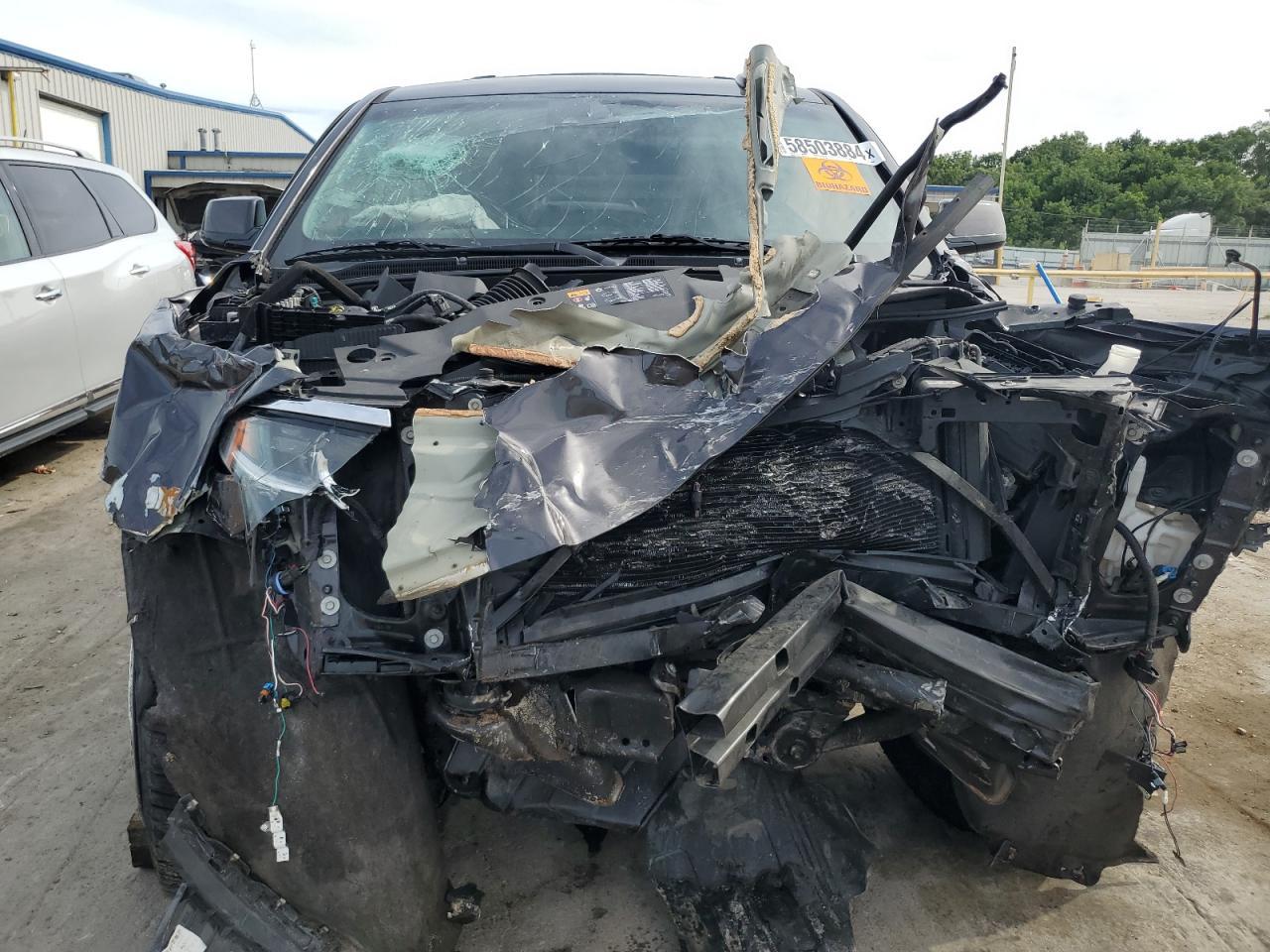 2016 Chevrolet Suburban K1500 Lt - zdjęcie 5