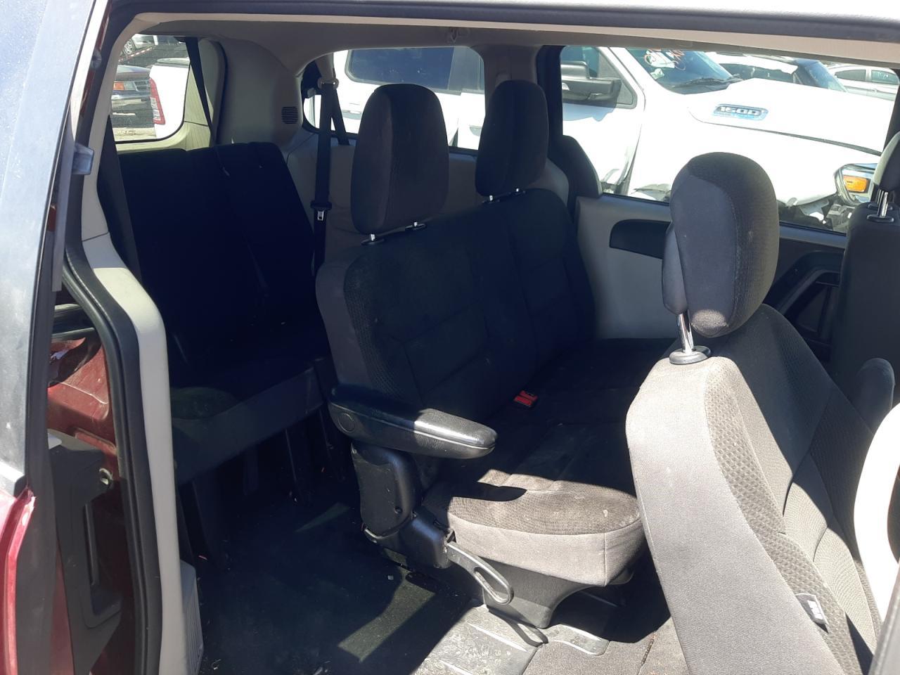 2017 Dodge Grand Caravan Se - zdjęcie 11