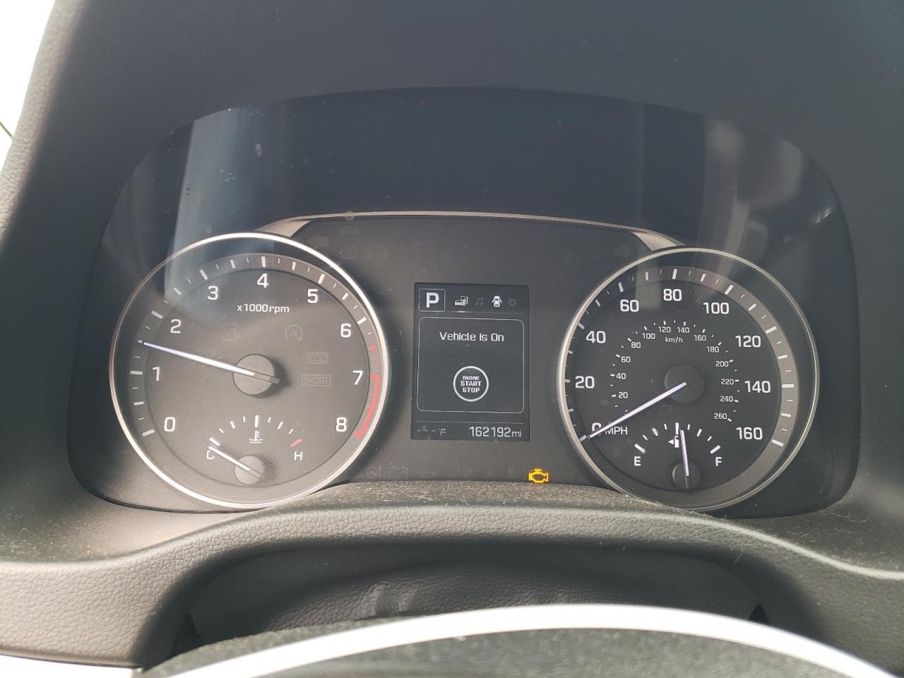 2017 Hyundai Elantra - zdjęcie 9