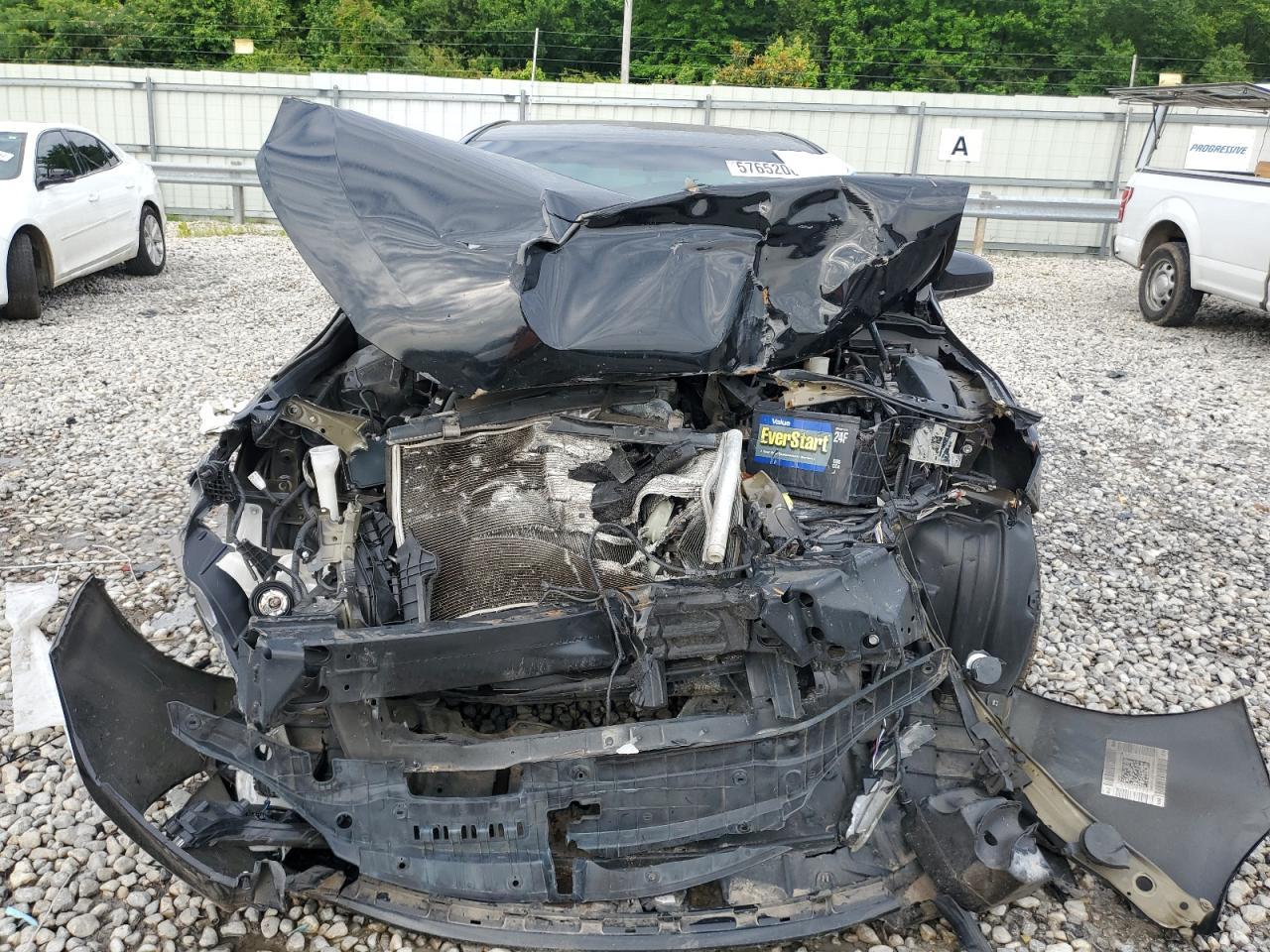 2017 Toyota Camry Le - zdjęcie 5