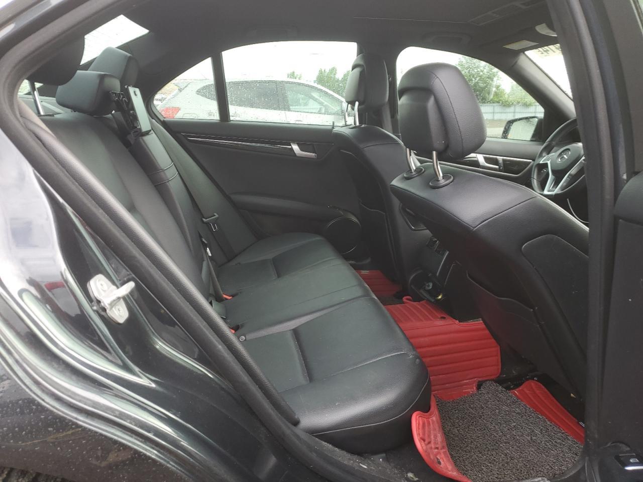 2013 Mercedes-Benz C 300 4Matic - zdjęcie 10